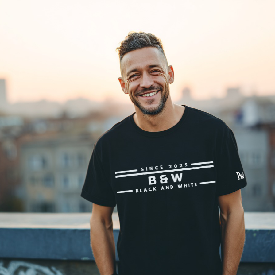 Playera BW "Black and White 004"